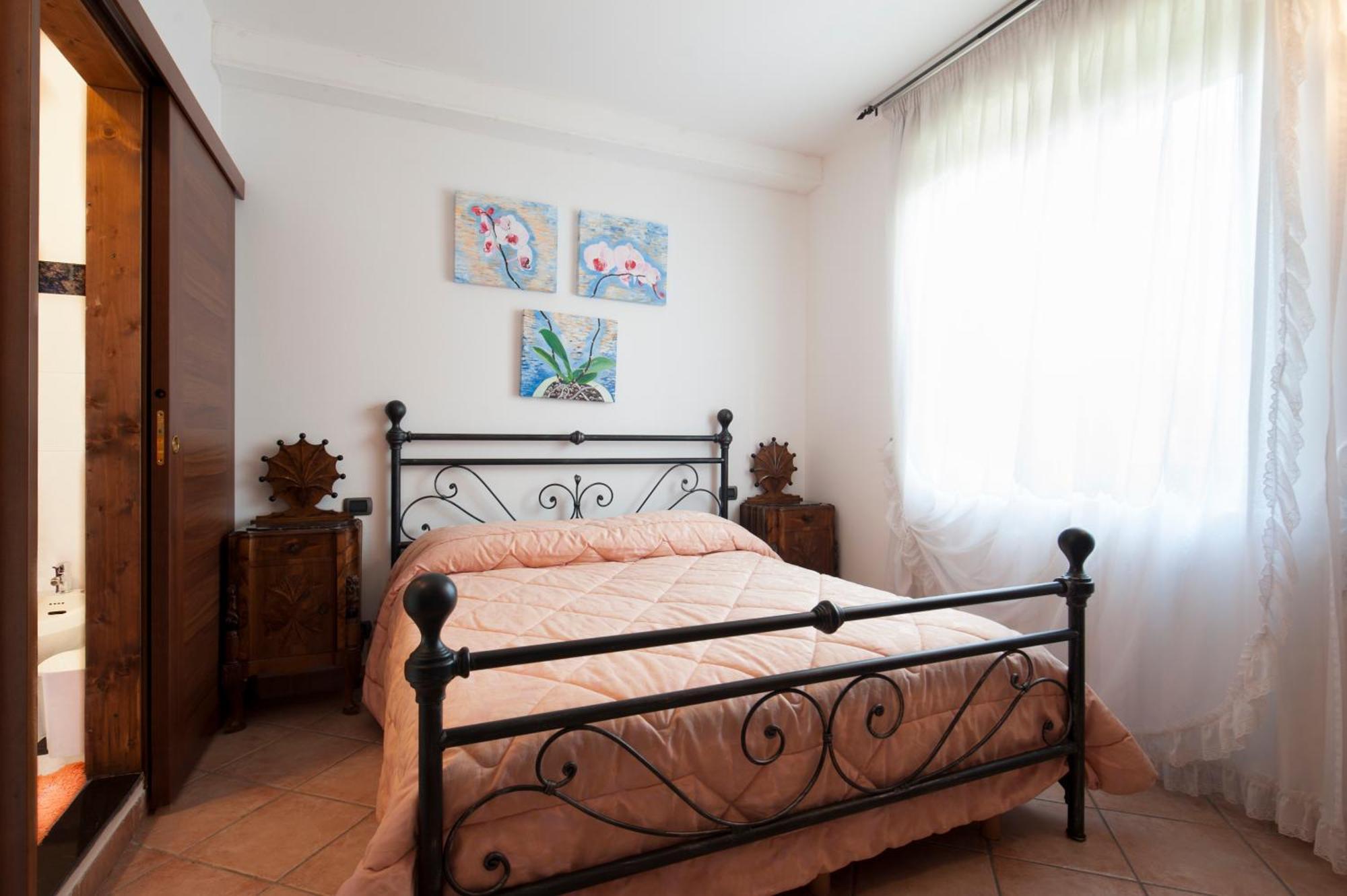 سونا B&B Villa Gloriana الغرفة الصورة