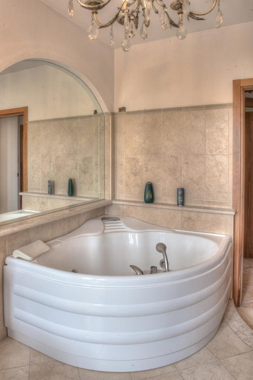 سونا B&B Villa Gloriana الغرفة الصورة